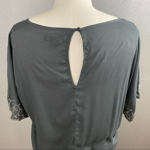 American Eagle Outfitters gray embroidered blouse - Picture 6 of 9
